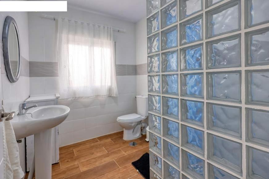 Willa Casa Gardenia A 200M Playa Solo Familias Conil De La Frontera Zewnętrze zdjęcie